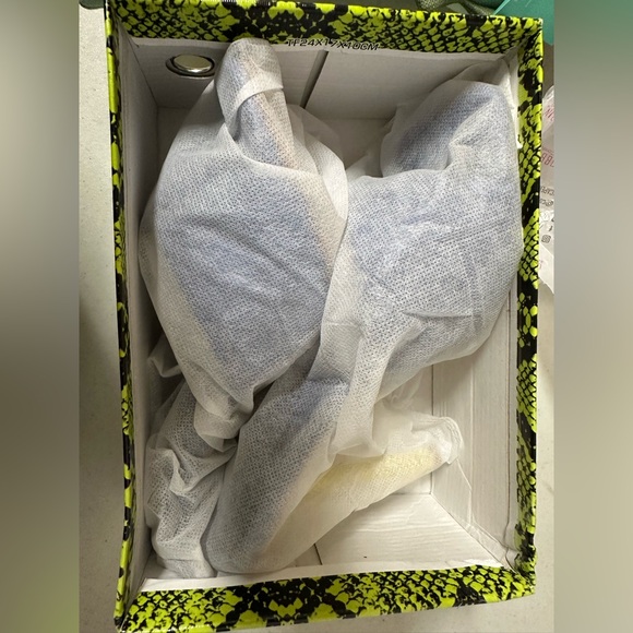 Cape Robbin Quin Blue Square Toe 5” Stiletto Gold High Heel Mules NWT - Picture 8 of 9